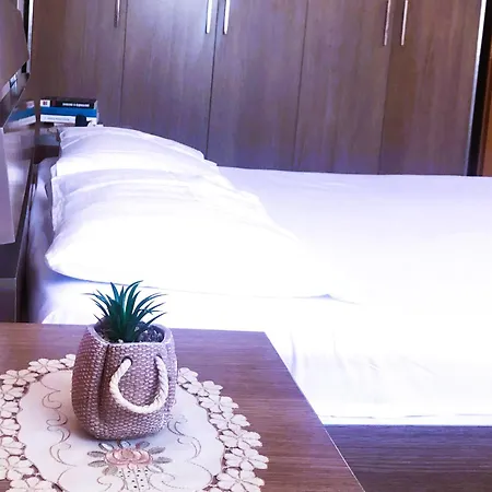 Blue Horizon Lungo Mare Apartment *